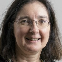 Louise MacAvin